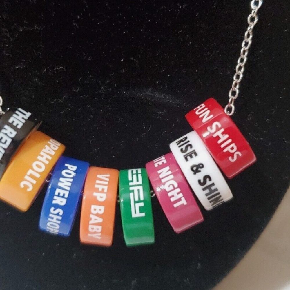 5 Carnival Barrel Of FUN Charms Red Barrel & Necklace & 4 Barrels PINK WHITE BLU - Picture 12 of 12